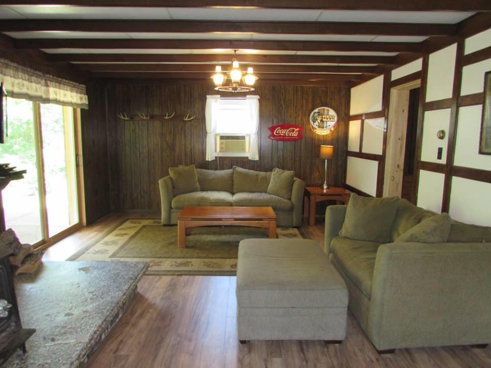 Blue Lodge Hesston Экстерьер фото